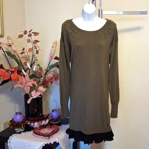 NWT DEPT Unique Designed Stretchy Cardigan Knit Dress Size M - Picture 1 of 10